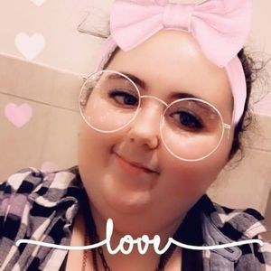 Meet your Posher, Alanys